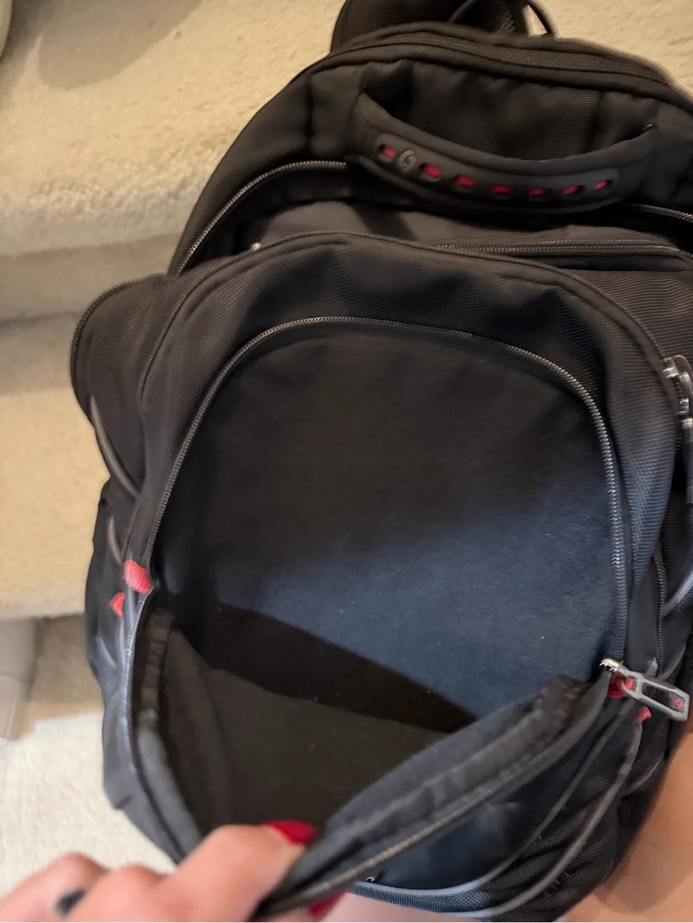 Samsonite unisex Tectonic Black and Red Travel Backpack - Durable Everyday Bag